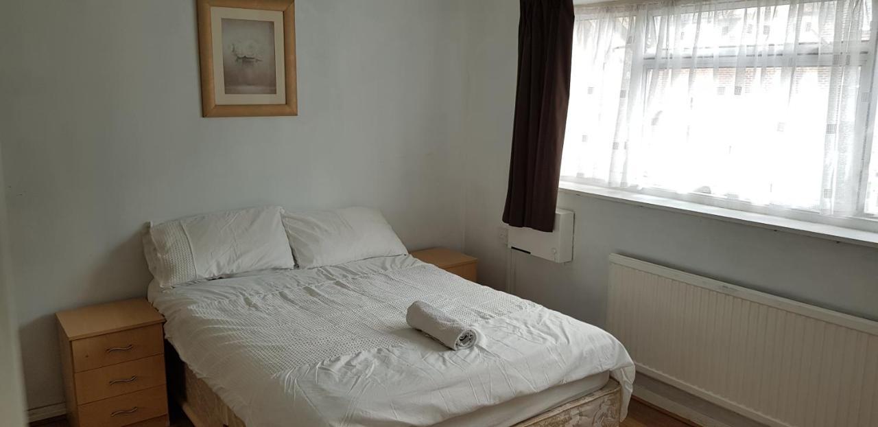 61 Baker Street Apartment Luton  Luaran gambar